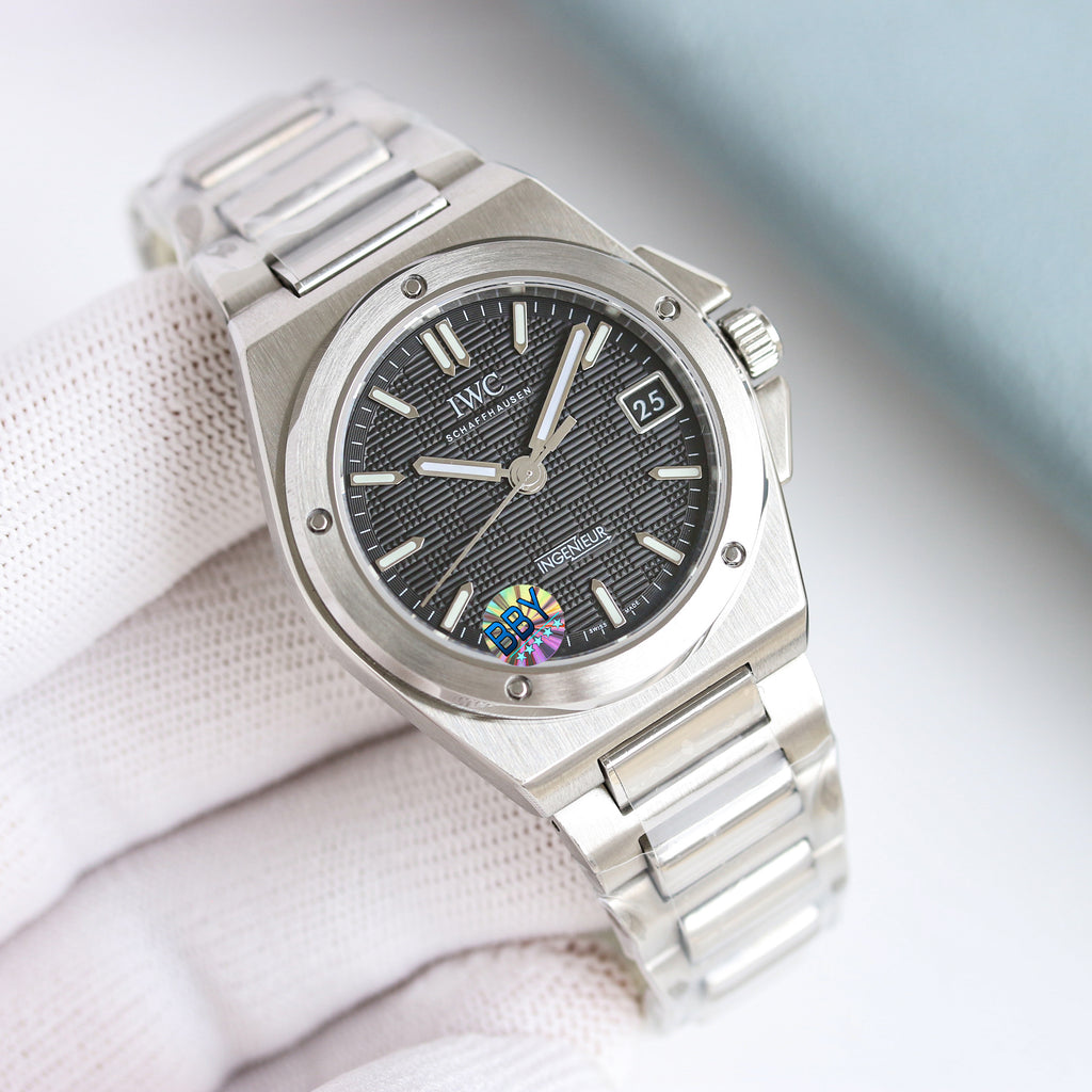 IWC Ingenieur Watch 19 - product view 4
