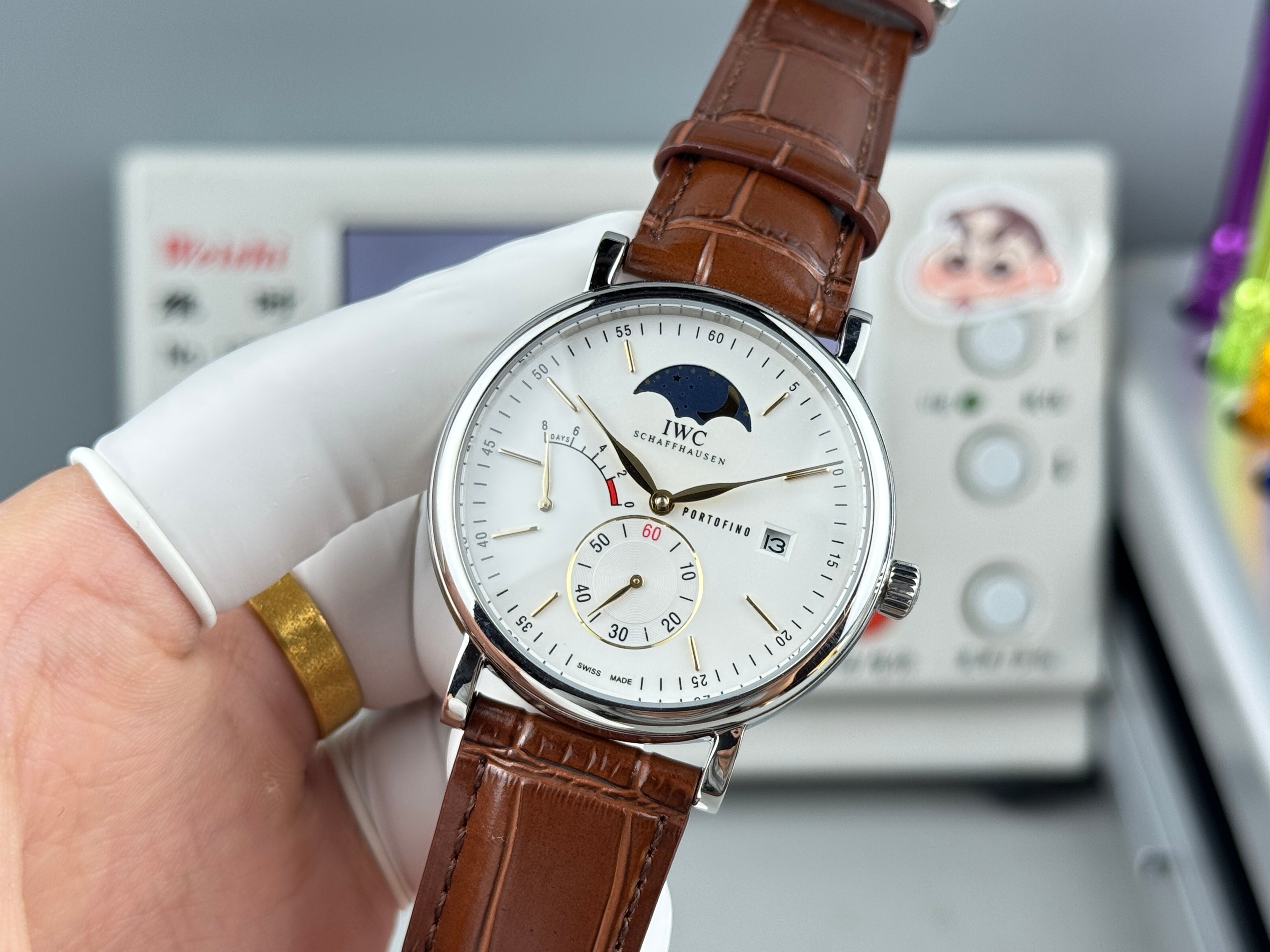 IWC Portofino Watch 09 - product view 4