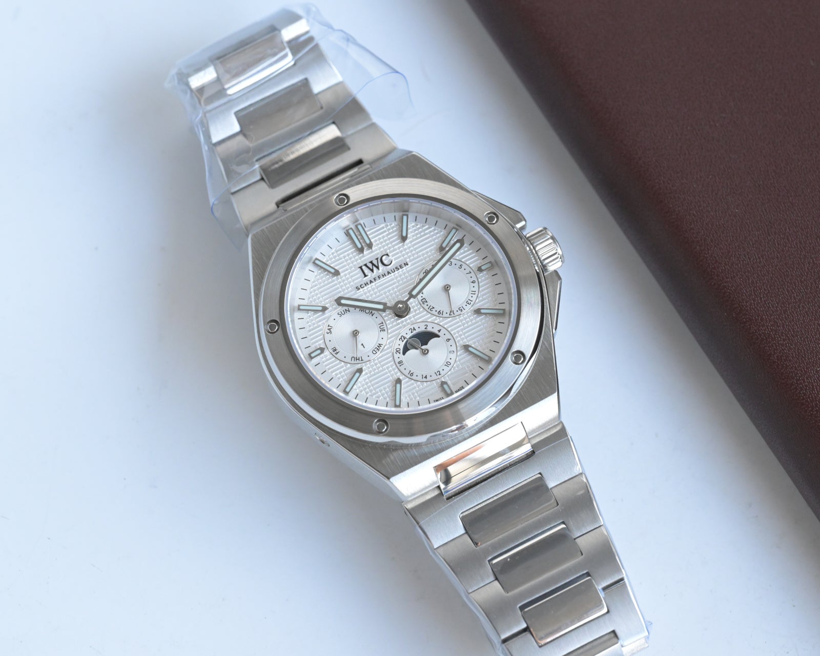 IWC Ingenieur Watch 21 - product view 4