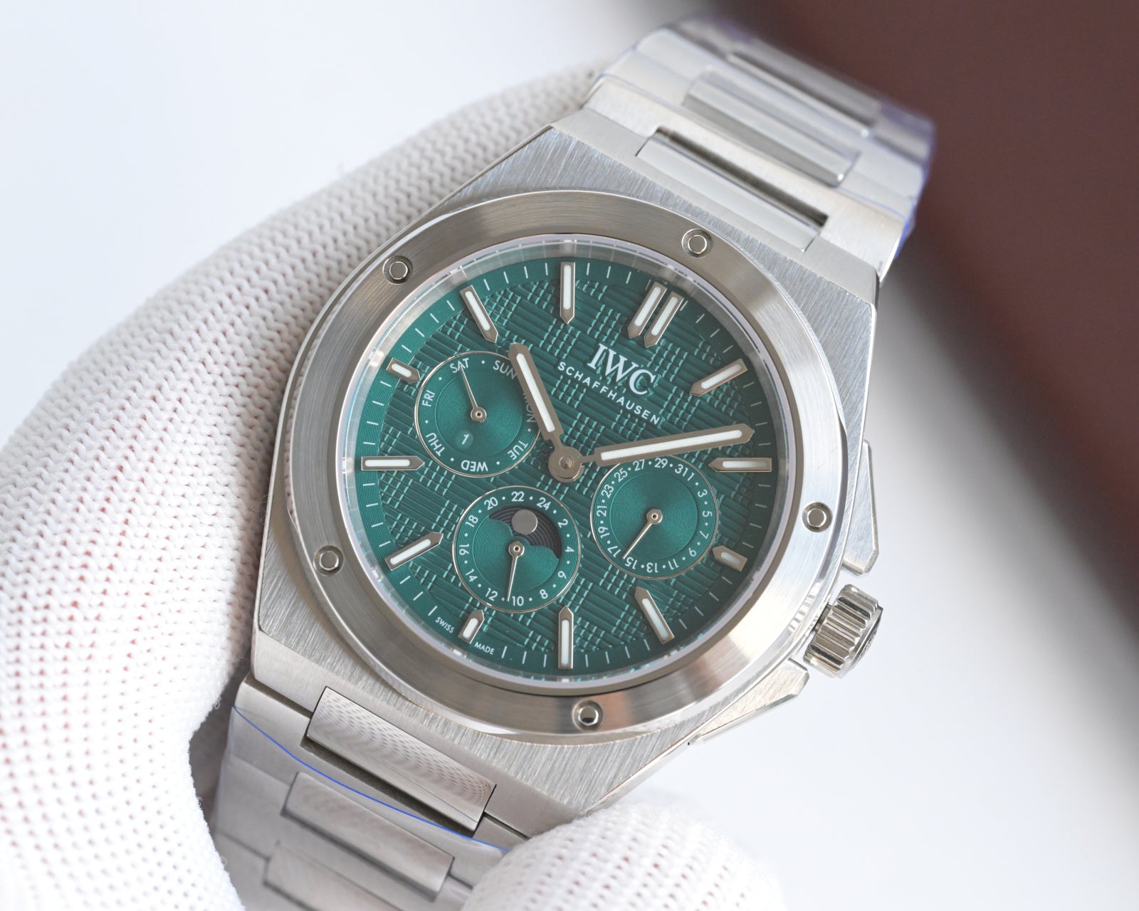 IWC Ingenieur Watch 22 - product view 2
