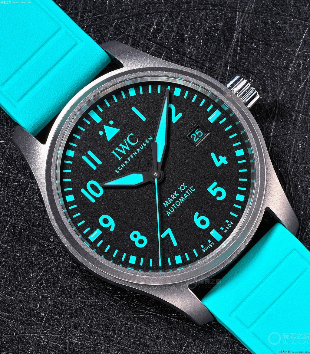 IWC Pilot Watch 12 - product view 6