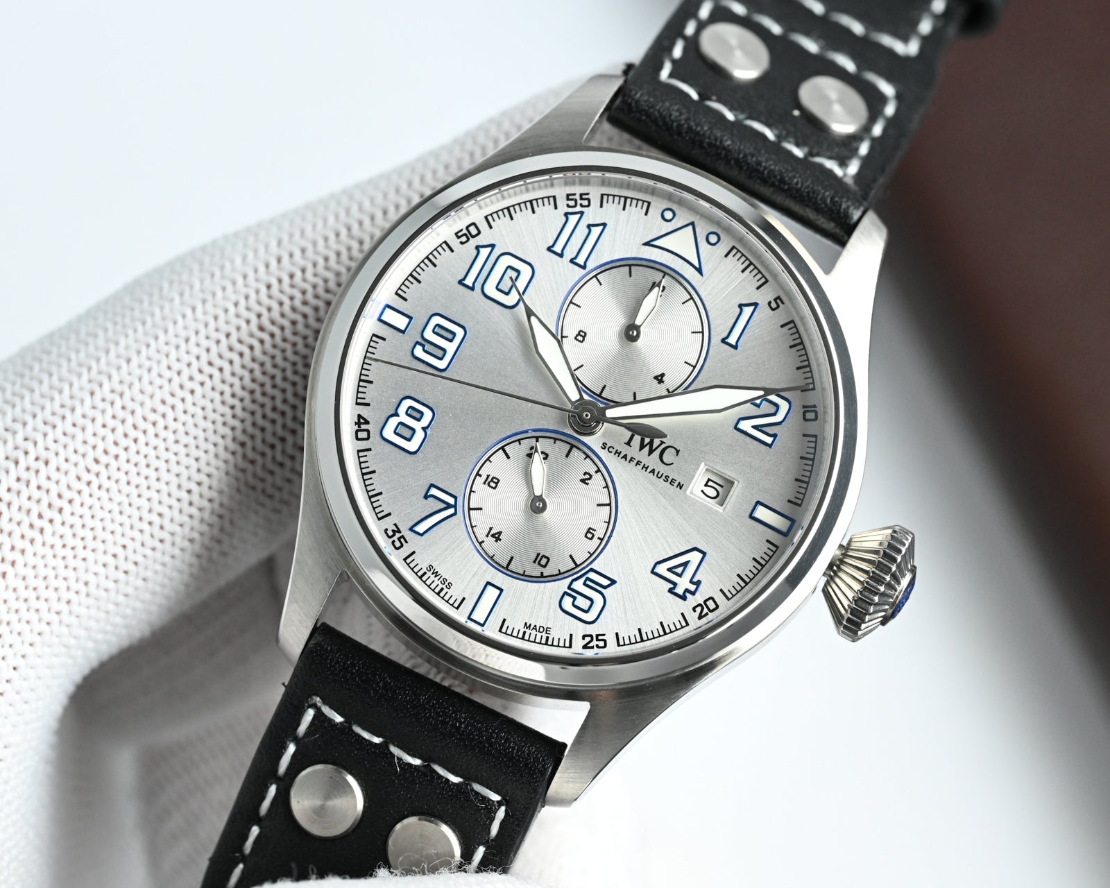 IWC Pilot Watch 15 - product view 5