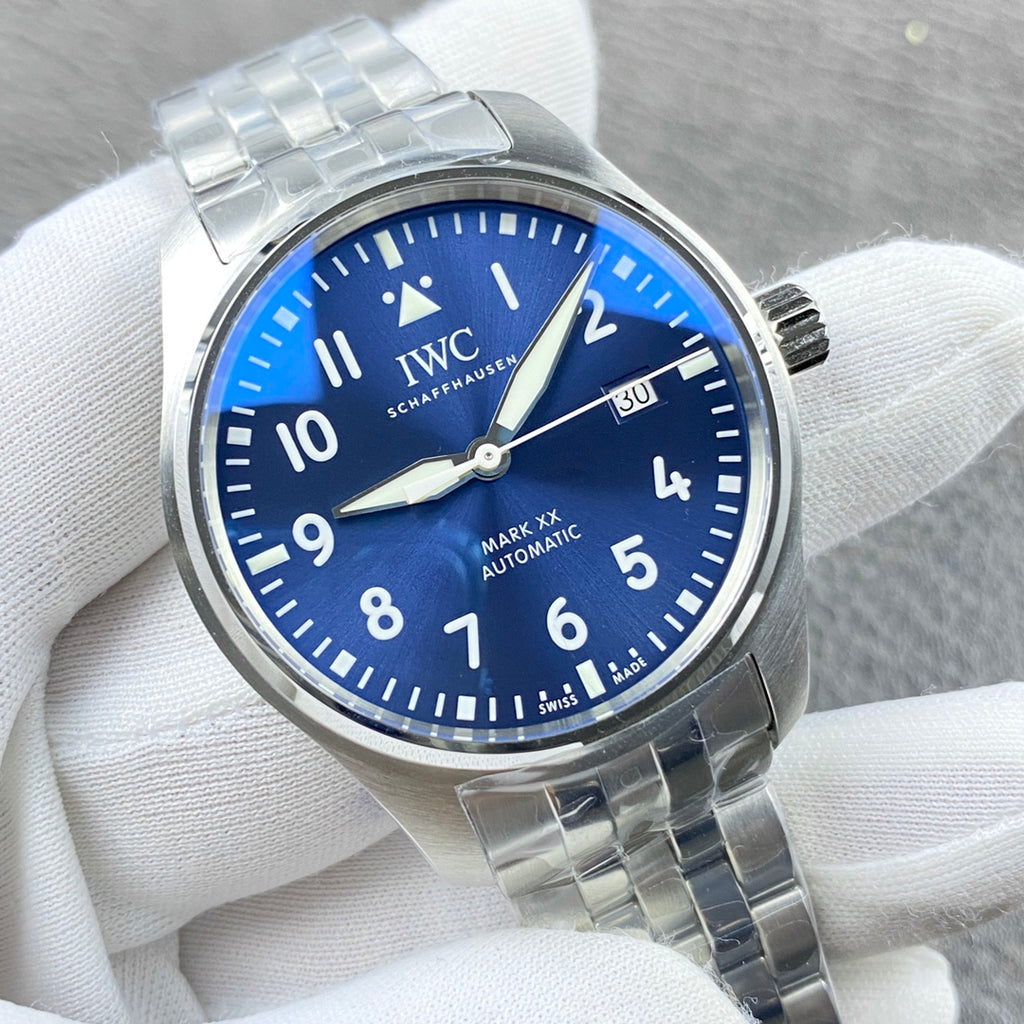 IWC Pilot Watch 18 - product view 3