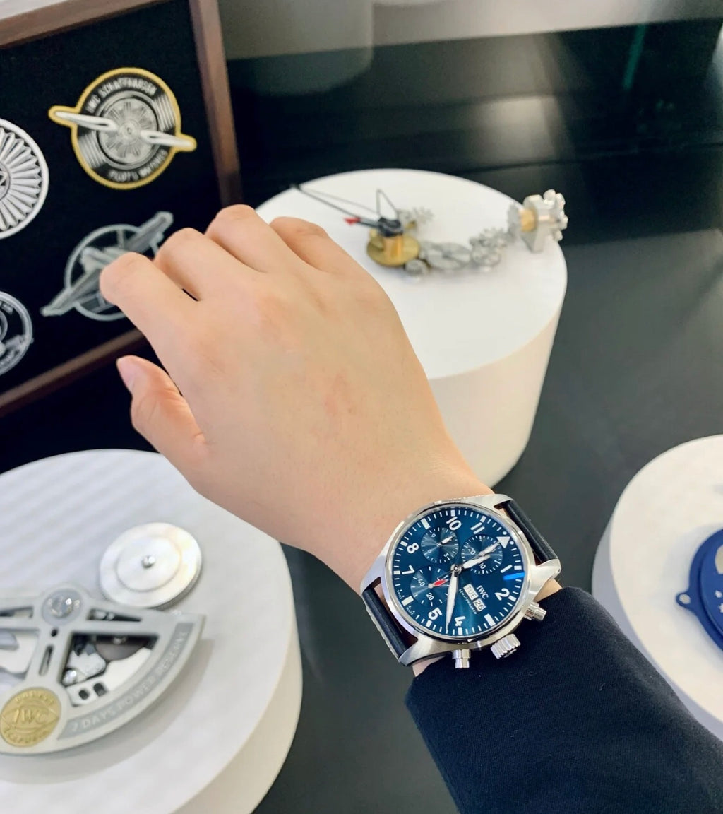 IWC Pilot Watch 19 - product view 1