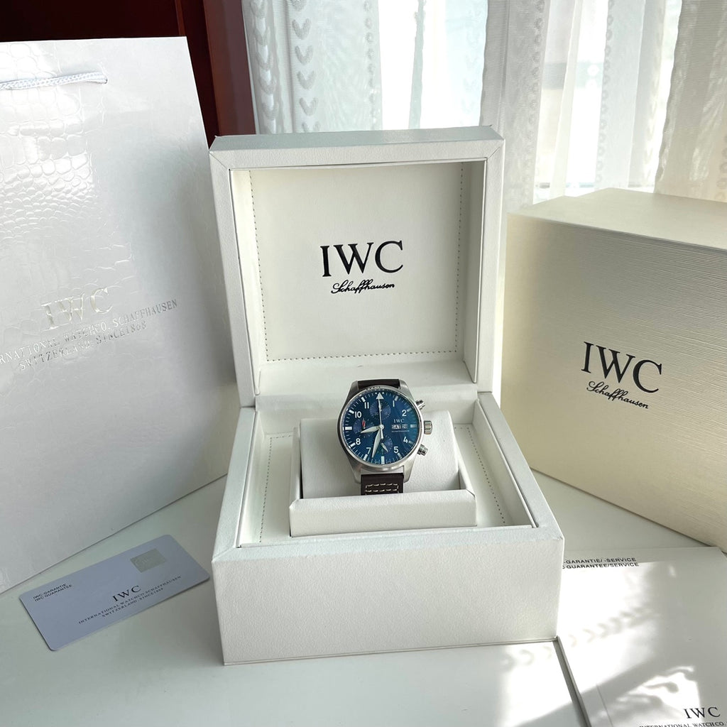IWC Pilot Watch 19 - product view 2