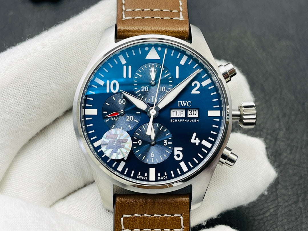 IWC Pilot Watch 21 - product view 2