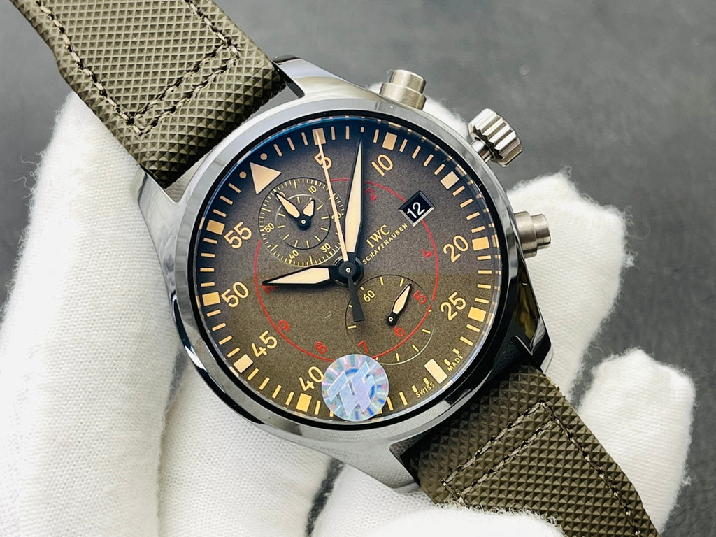 IWC Pilot Watch 23 - product view 1