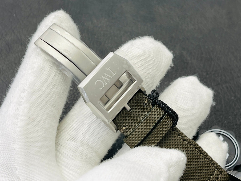 IWC Pilot Watch 23 - product view 9