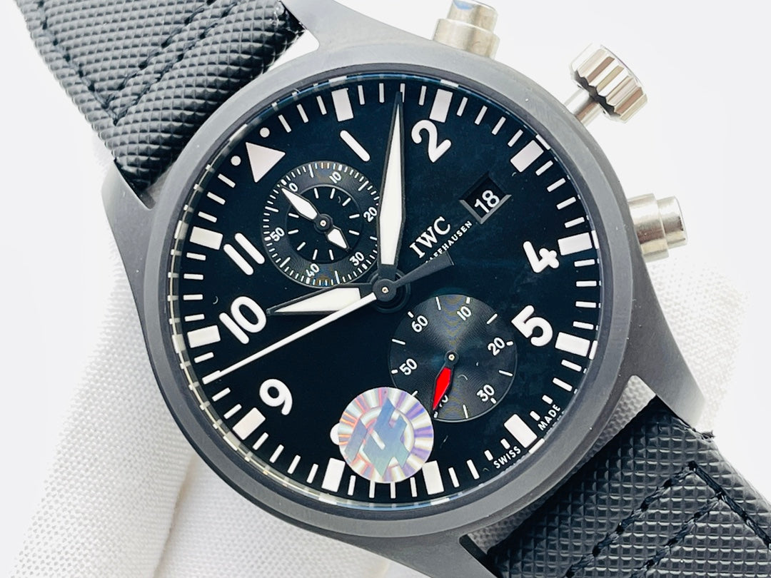 IWC Pilot Watch 25 - product view 4