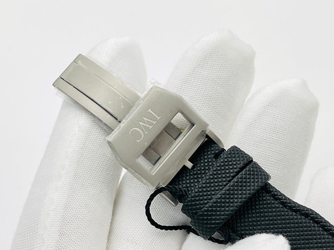 IWC Pilot Watch 25 - product view 9