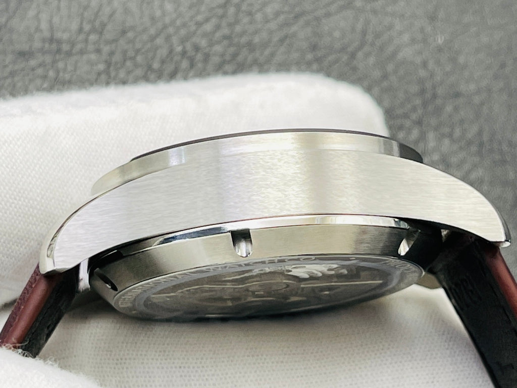 IWC Pilot Watch 26 - product view 4