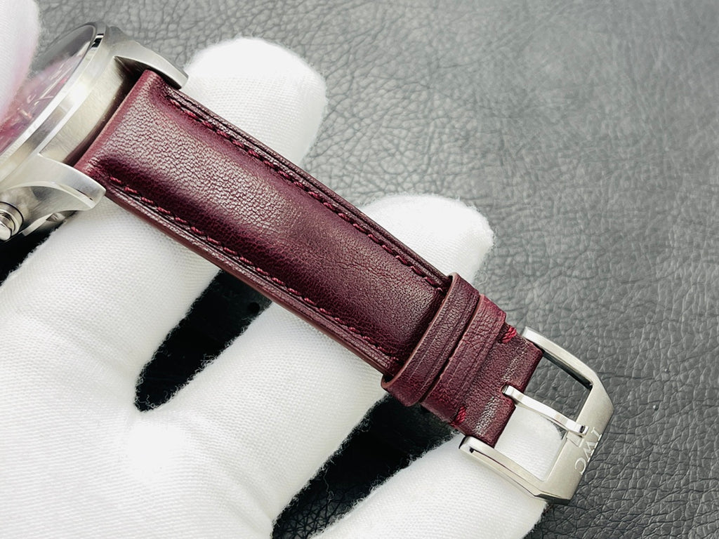 IWC Pilot Watch 26 - product view 5