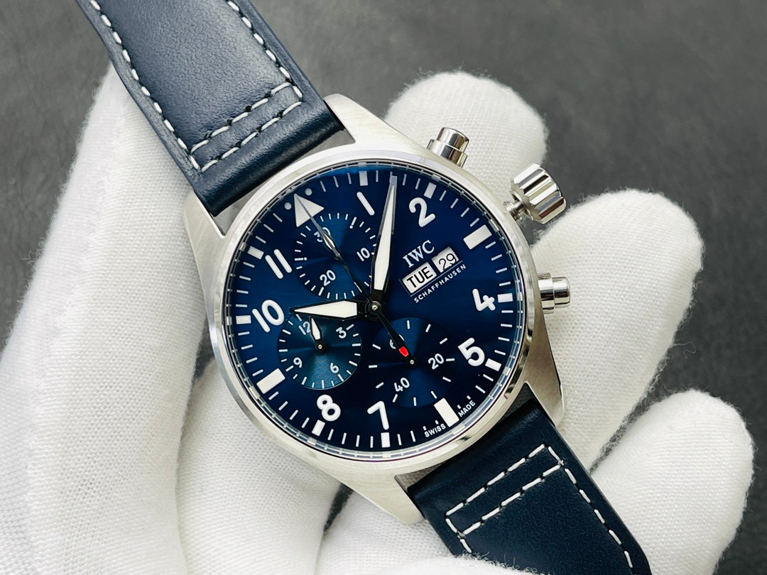IWC Pilot Watch 28 - product view 1