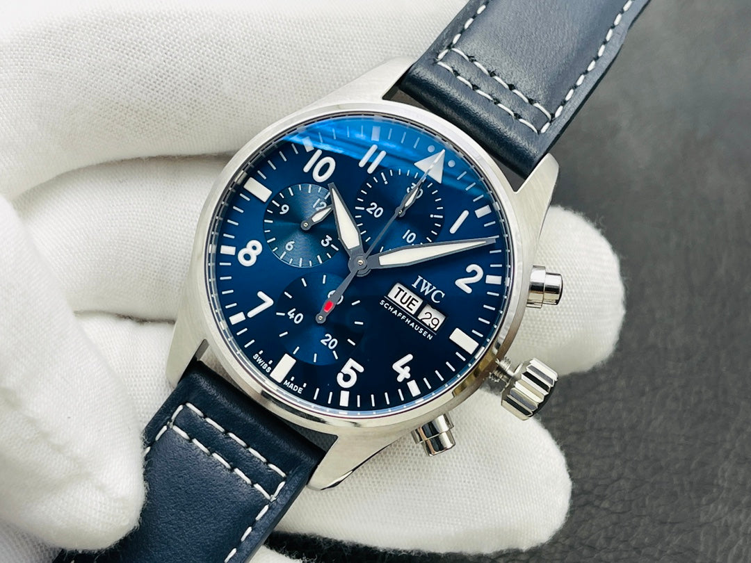 IWC Pilot Watch 28 - product view 3