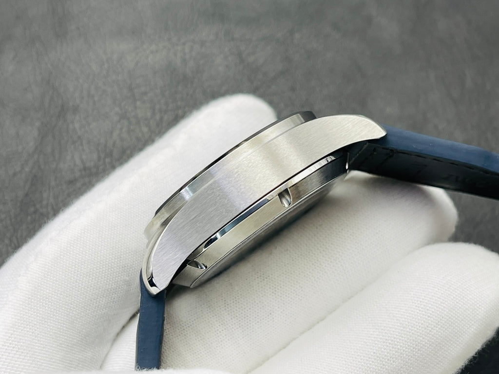 IWC Pilot Watch 28 - product view 6
