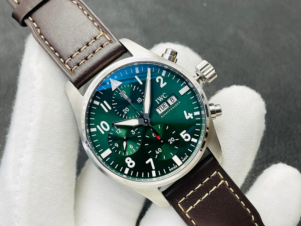 IWC Pilot Watch 29 - product view 1