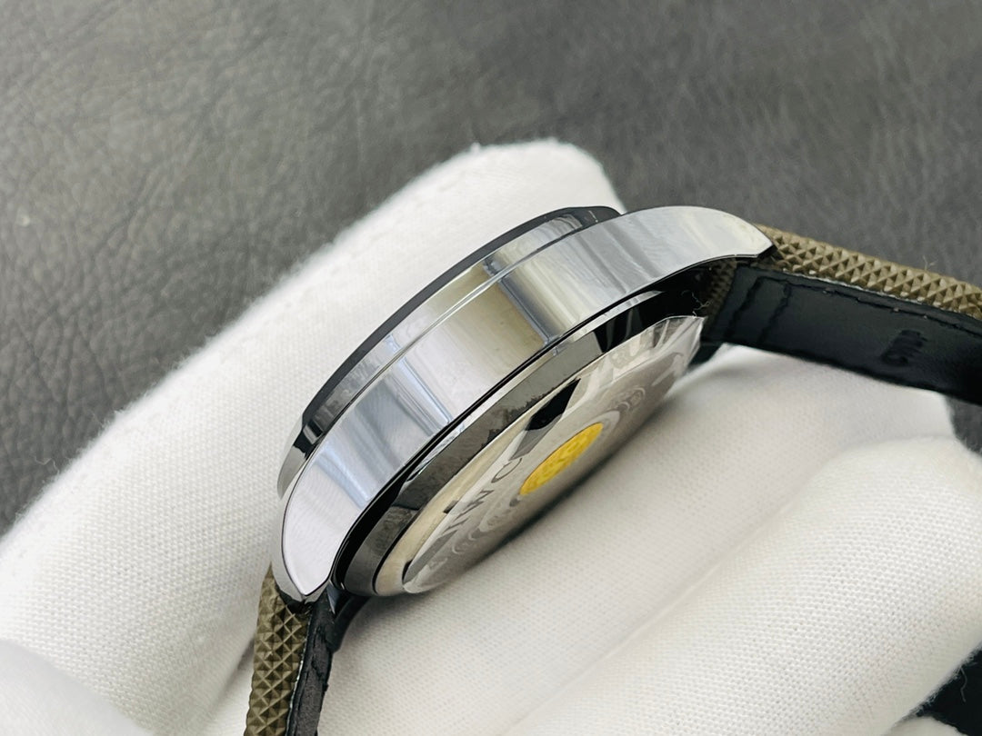 IWC Pilot Watch 31 - product view 6