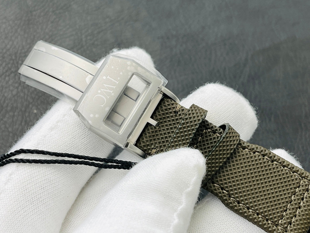 IWC Pilot Watch 31 - product view 9