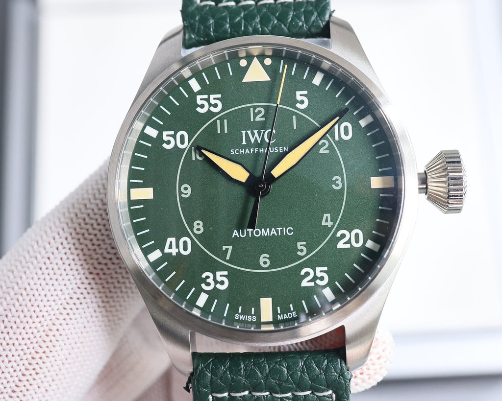 IWC Pilot Watch 33 - product view 6