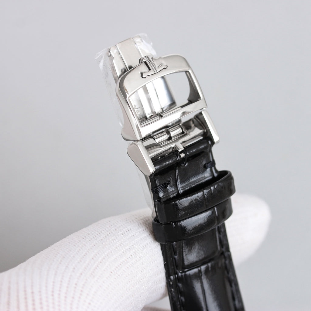 Jaeger-LeCoultre Master Control Watch G008 - product view 9