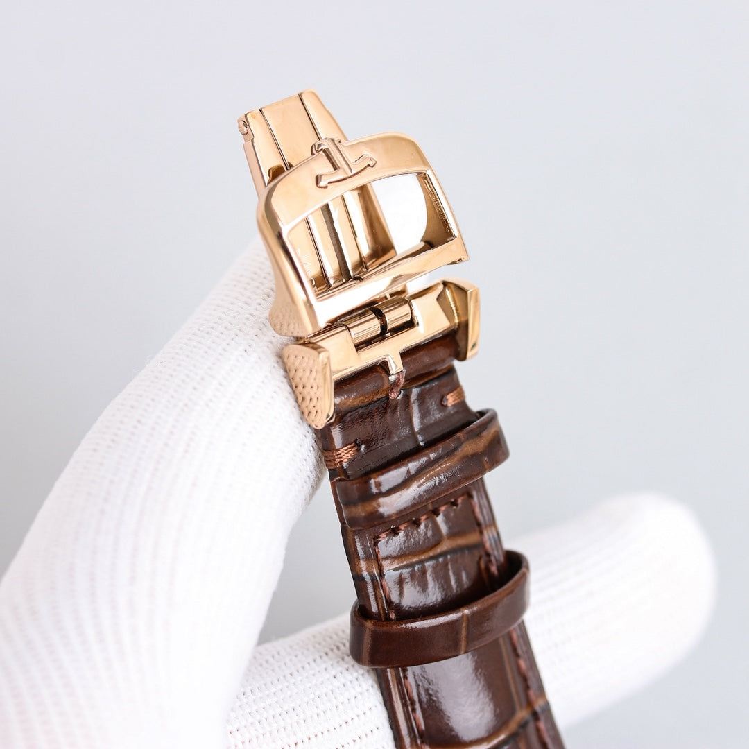 Jaeger-LeCoultre Master Control Watch G017 - product view 9