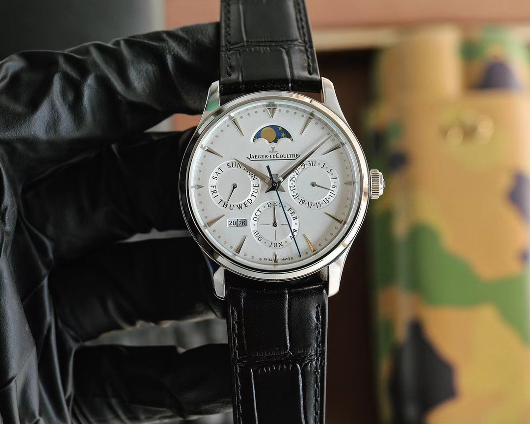 Jaeger-LeCoultre Master Control Watch G033 - product view 1