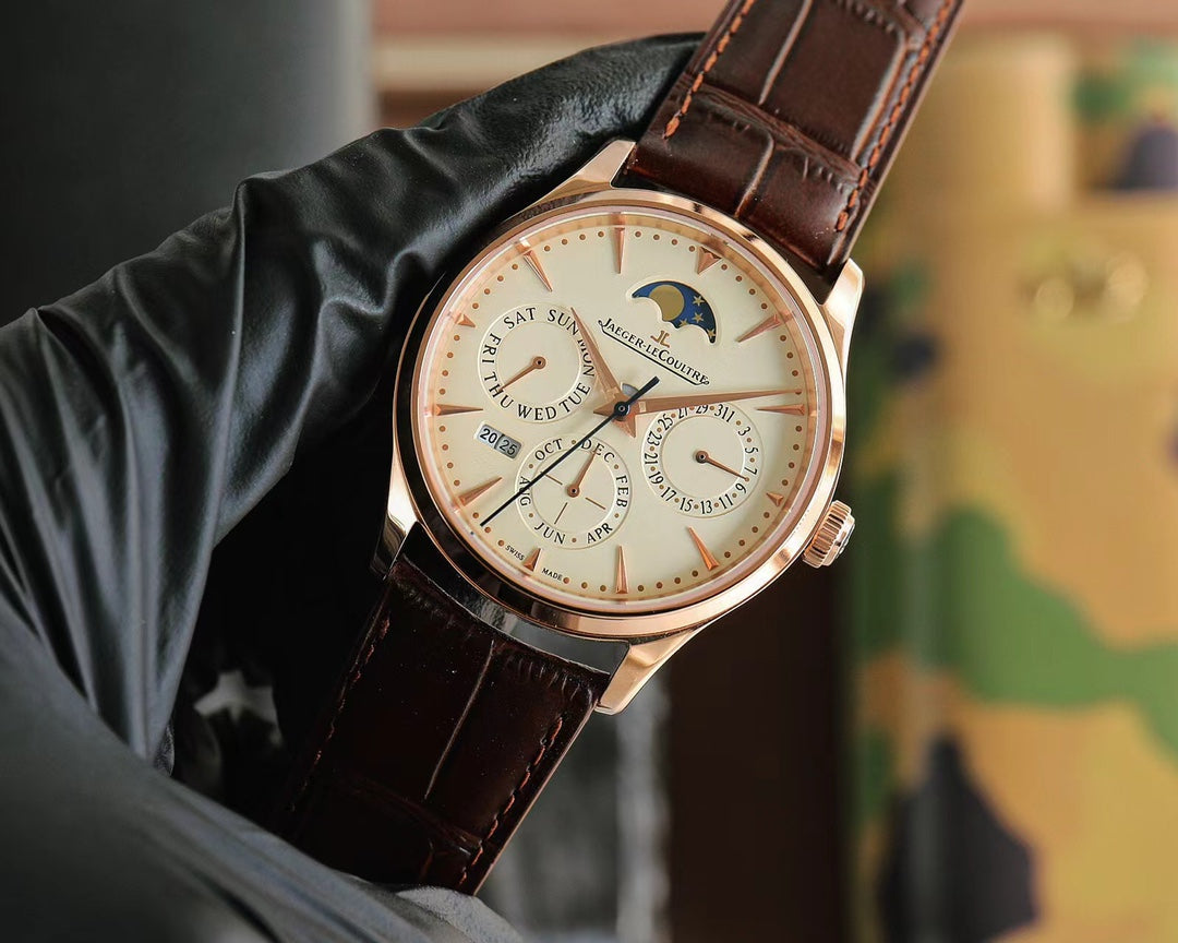 Jaeger-LeCoultre Master Control Watch G034 - product view 3