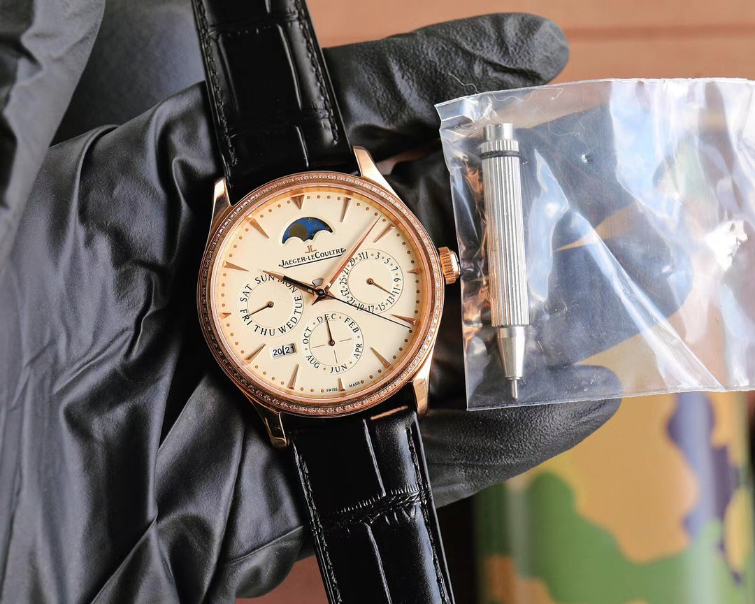 Jaeger-LeCoultre Master Control Watch G036 - product view 7