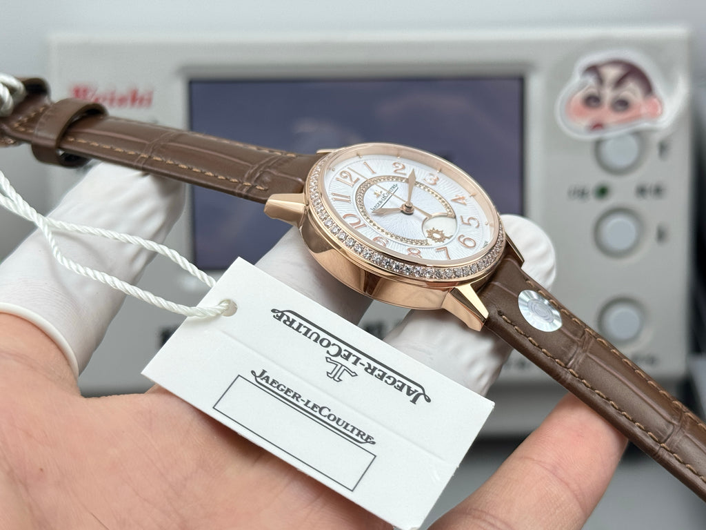 Jaeger-LeCoultre Master Control Watch G037 - product view 7