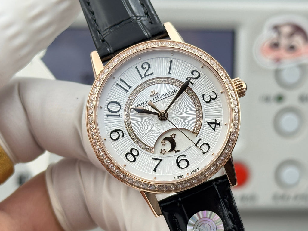 Jaeger-LeCoultre Master Control Watch G039 - product view 4