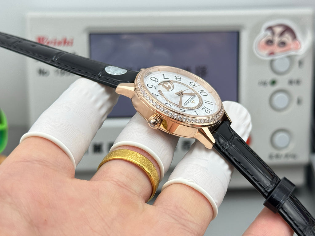 Jaeger-LeCoultre Master Control Watch G039 - product view 8