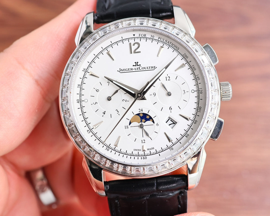 Jaeger-LeCoultre Master Control Watch G042 - product view 2