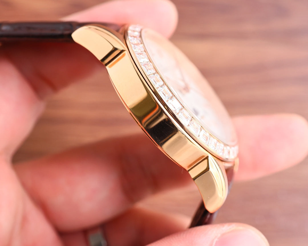 Jaeger-LeCoultre Master Control Watch G042 - product view 5