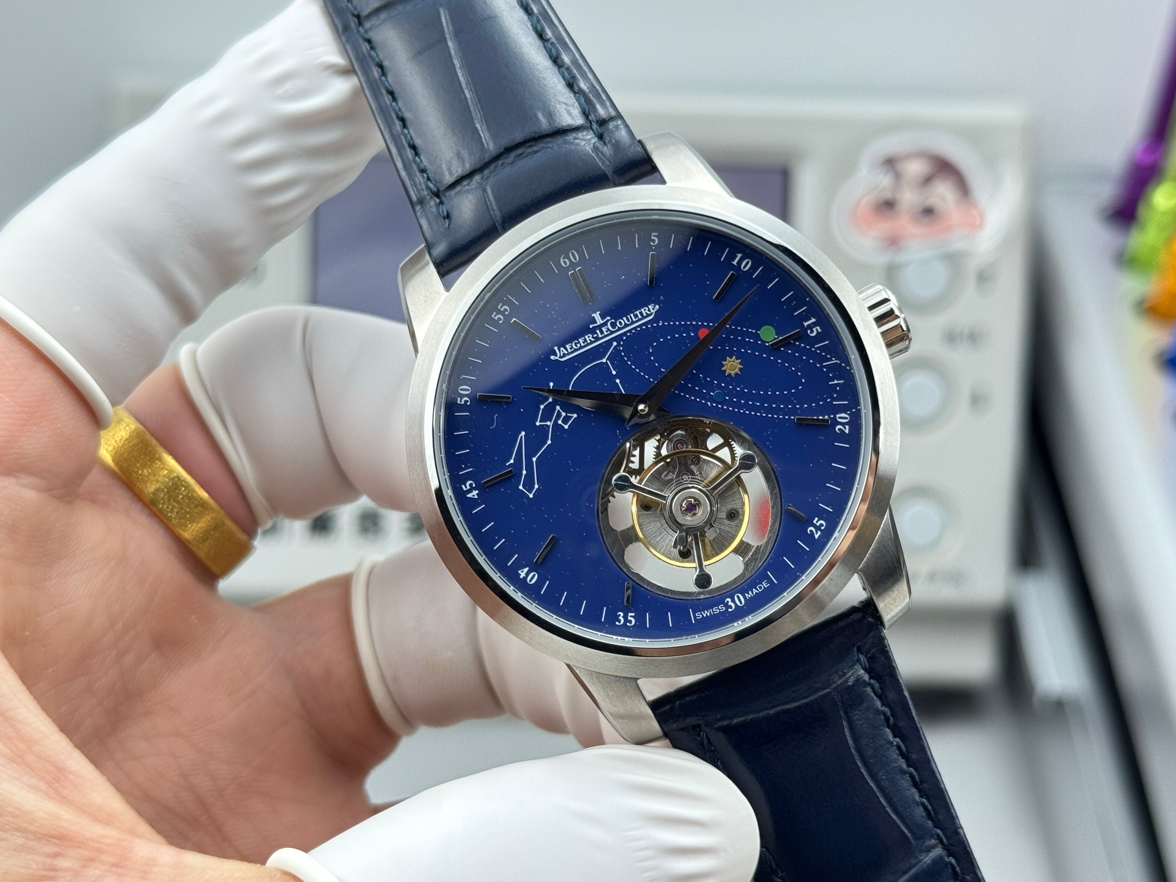 Jaeger-LeCoultre Master Ultra Thin Watch G043 - product view 2