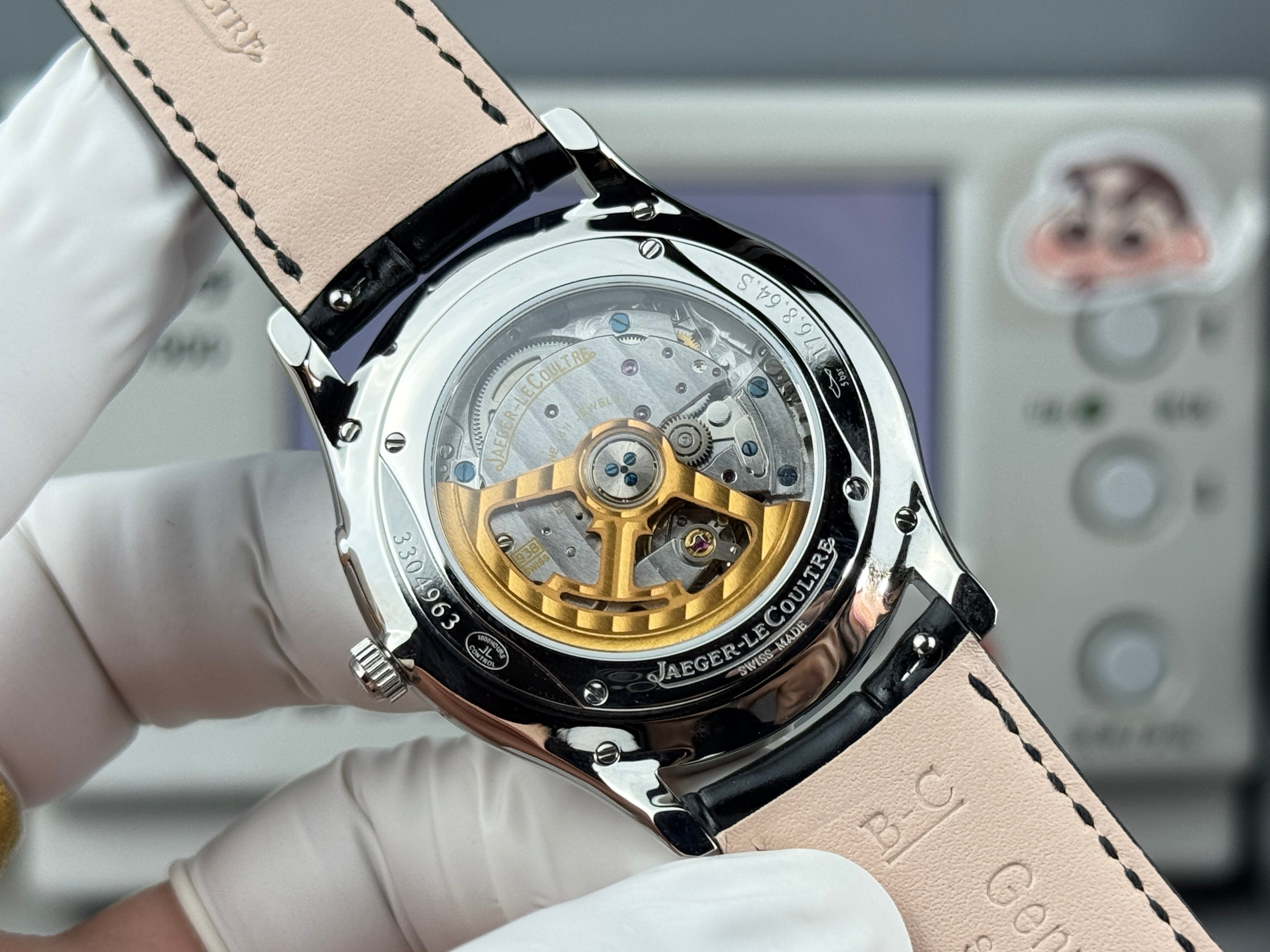 Jaeger-LeCoultre Master Ultra Thin Watch G049 - product view 8