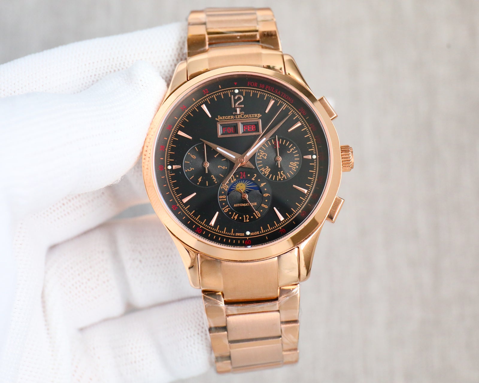 Jaeger-LeCoultre Master Control Watch G053 - product view 2
