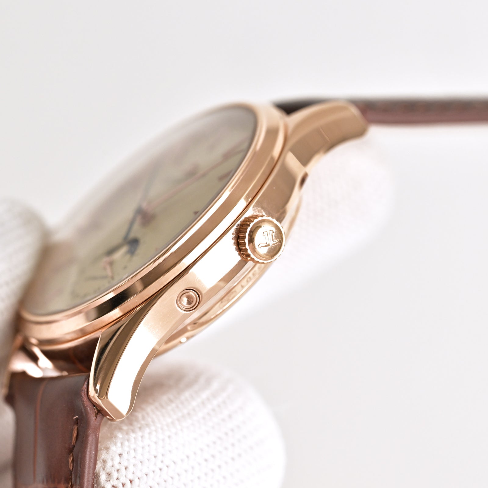Jaeger-LeCoultre Master Ultra Thin Watch G062 - product view 5