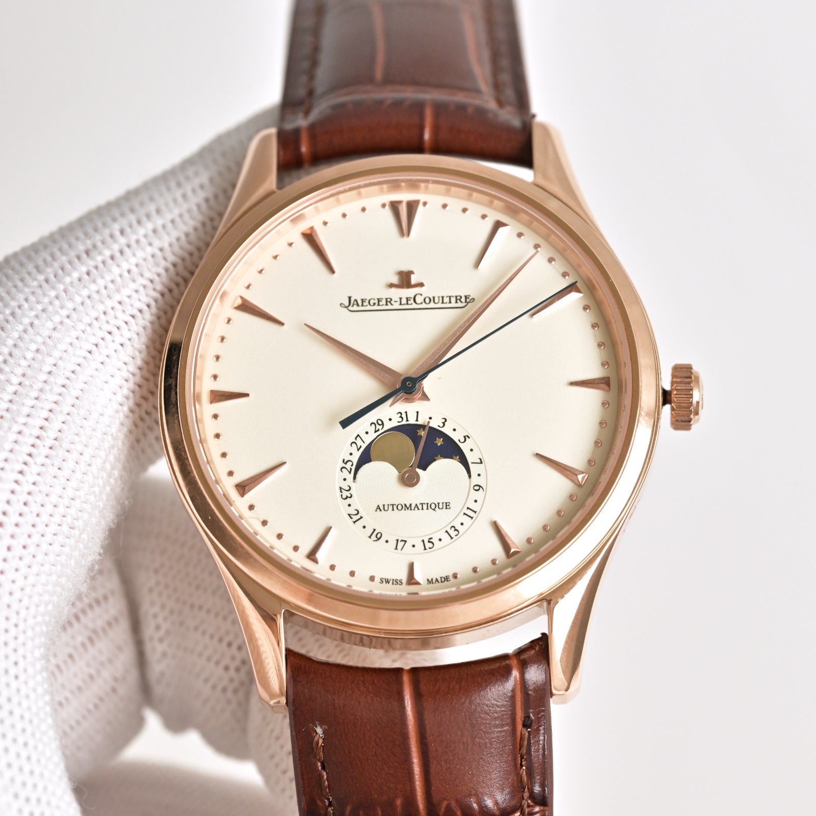 Jaeger-LeCoultre Master Ultra Thin Watch G064 - product view 2