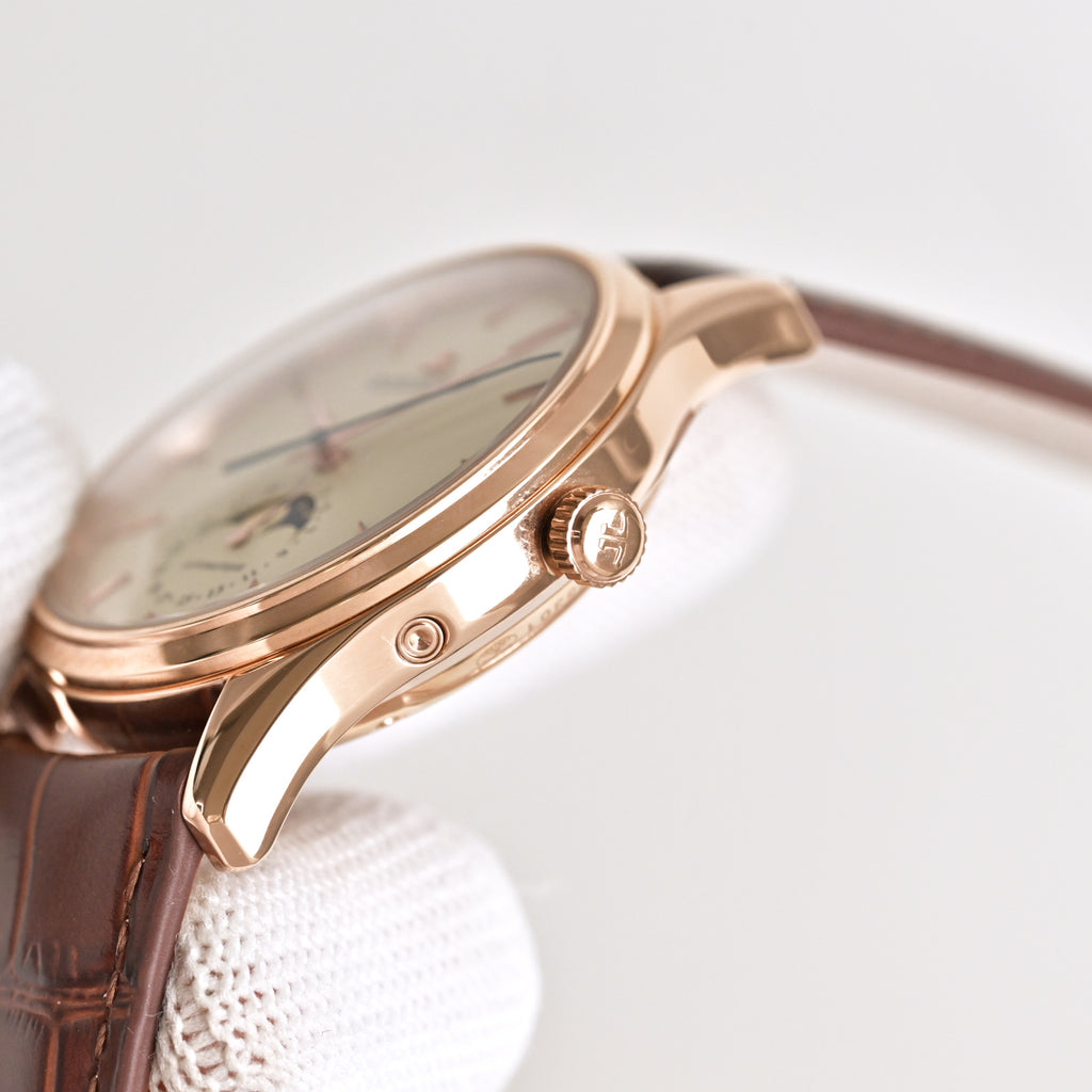 Jaeger-LeCoultre Master Ultra Thin Watch G064 - product view 3