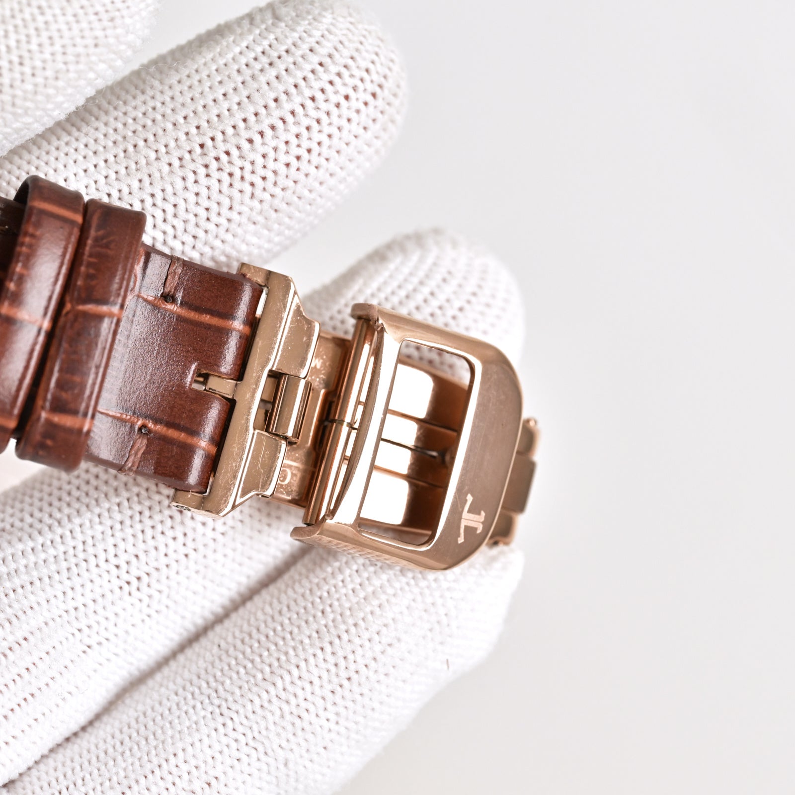 Jaeger-LeCoultre Master Ultra Thin Watch G064 - product view 8
