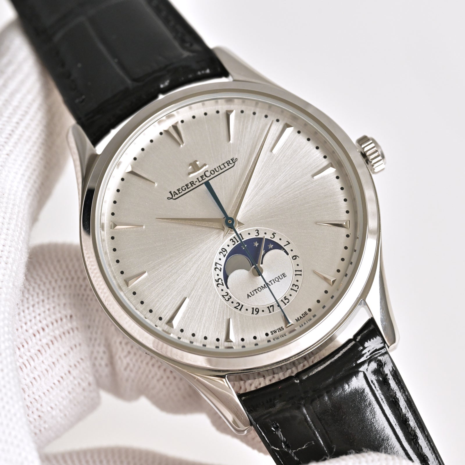 Jaeger-LeCoultre Master Ultra Thin Watch G066 - product view 1