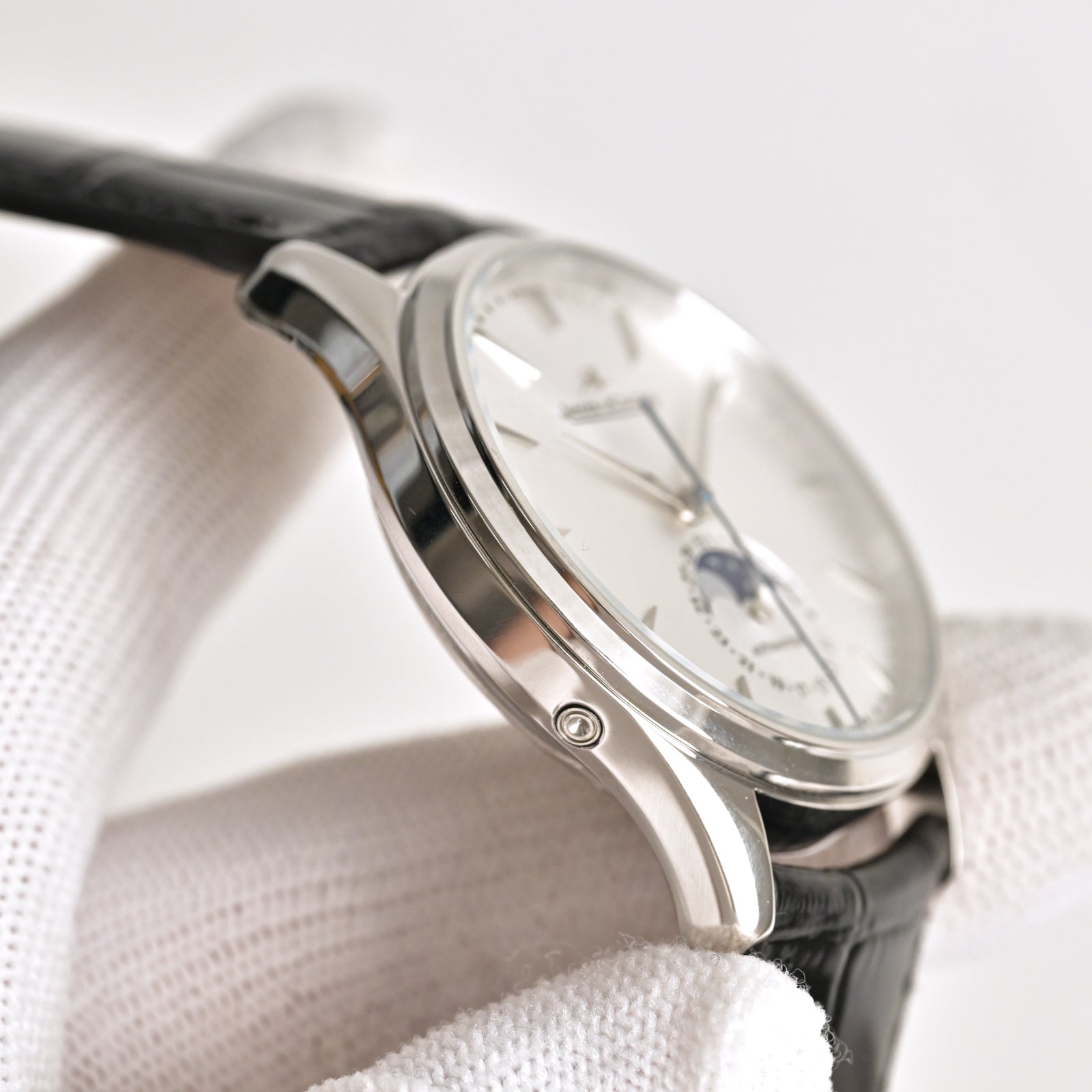 Jaeger-LeCoultre Master Ultra Thin Watch G066 - product view 6