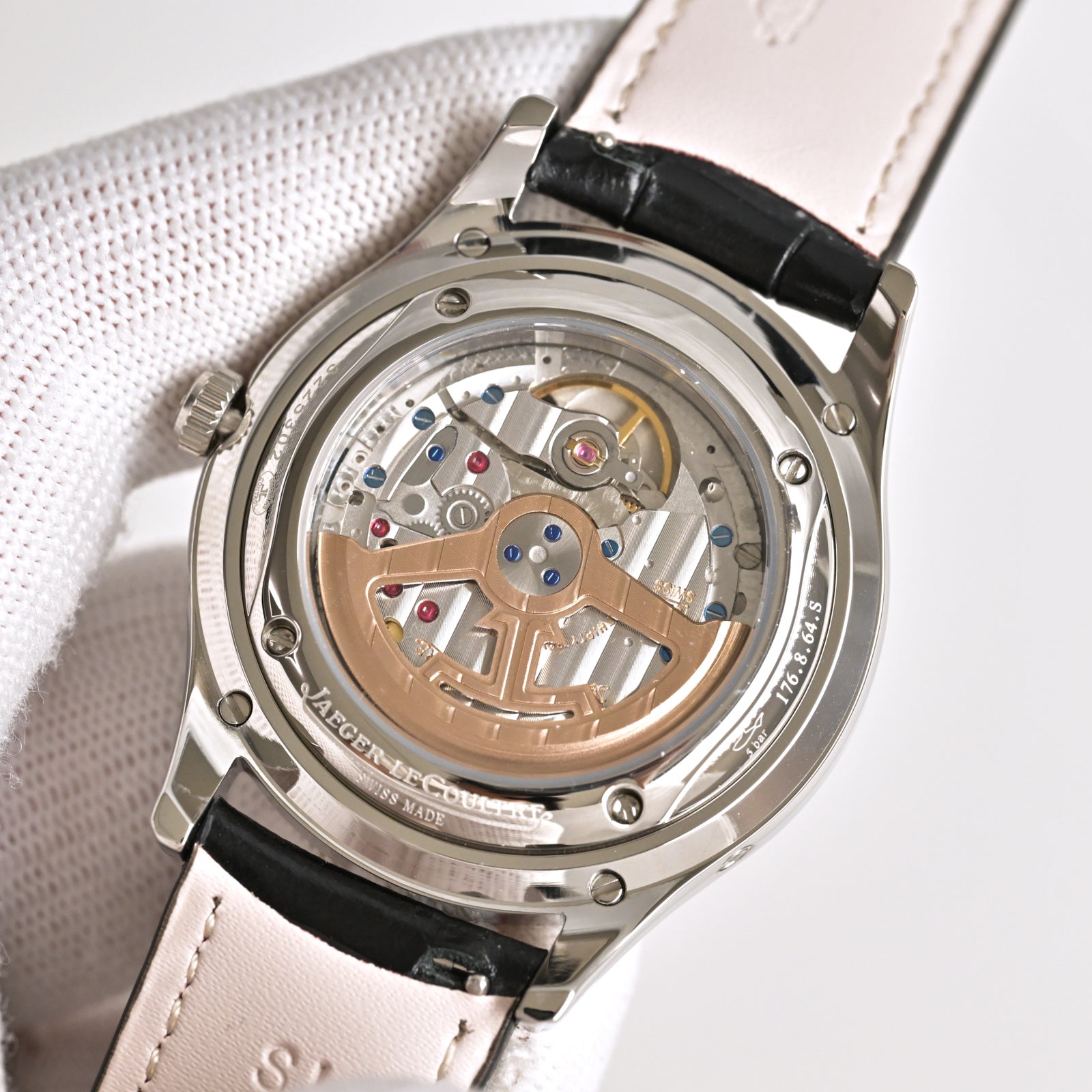 Jaeger-LeCoultre Master Ultra Thin Watch G067 - product view 9