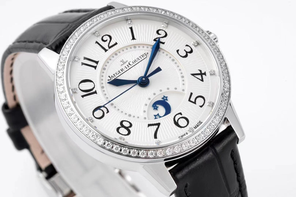 Jaeger-LeCoultre Master Control Watch G078 - product view 4