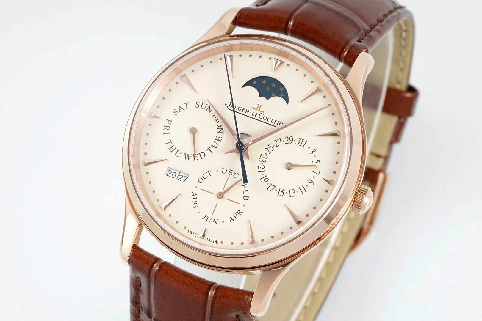 Jaeger-LeCoultre Master Control Watch G098 - product view 3