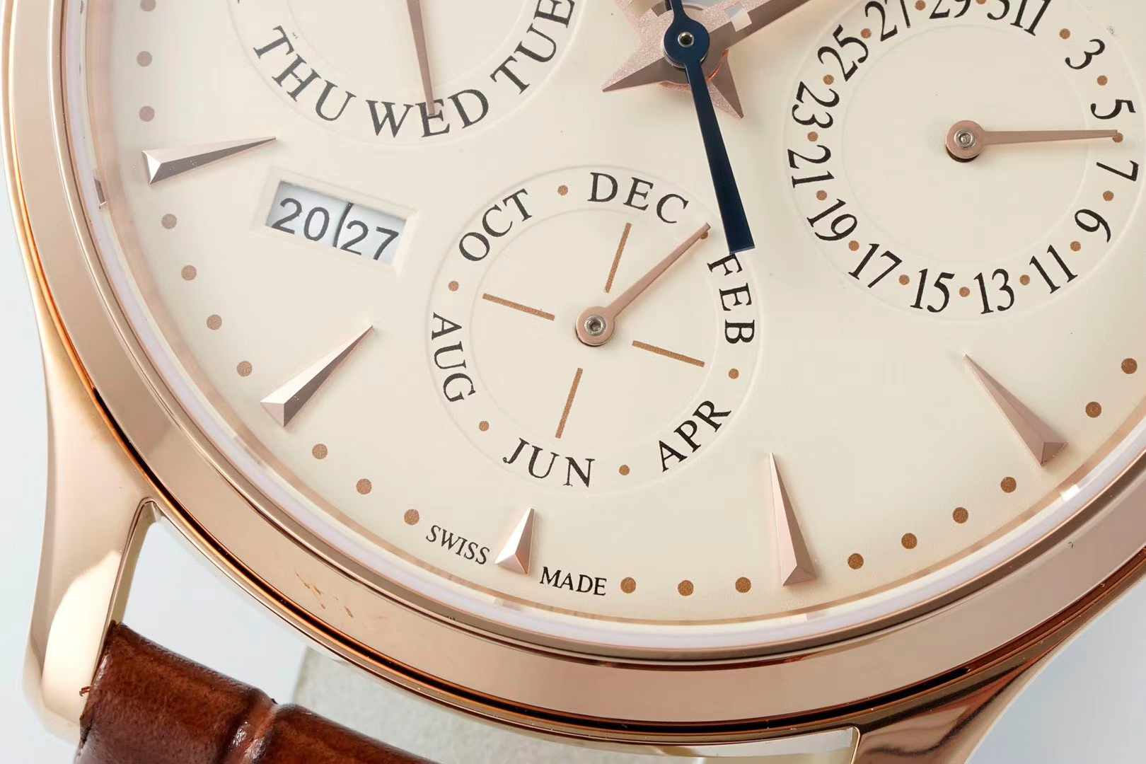 Jaeger-LeCoultre Master Control Watch G098 - product view 5