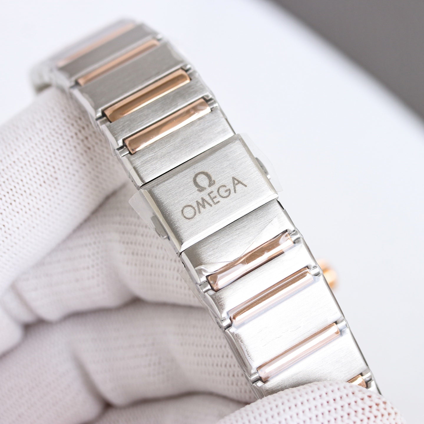 Omega Constellation Watch G004 - product view 9