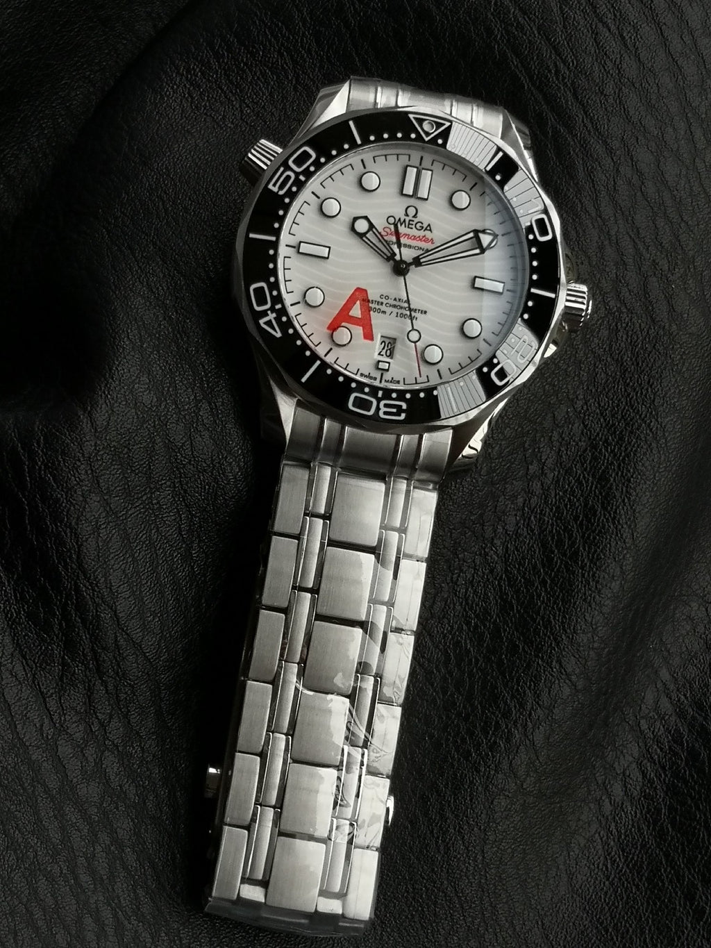 Omega Seamaster Watch G009 - product view 2