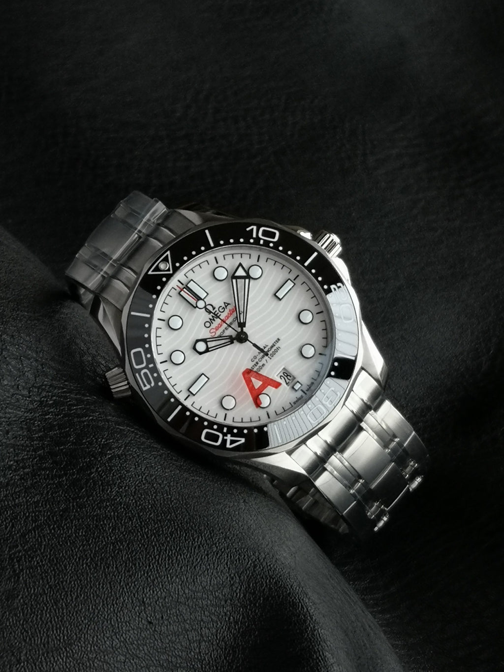 Omega Seamaster Watch G009 - product view 4