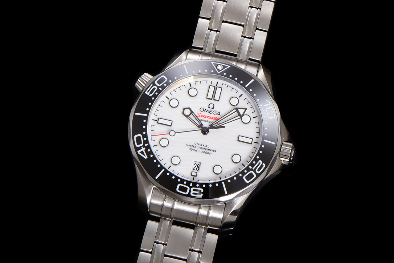 Omega Seamaster Watch 02 - product view 3